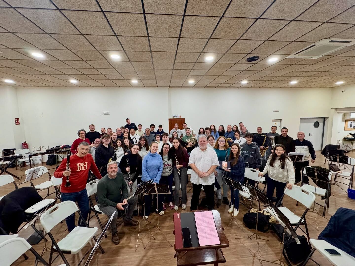 Frank de Vuyst con músicos de su nueva banda (Facebook de la SM La Llosa de Ranes)