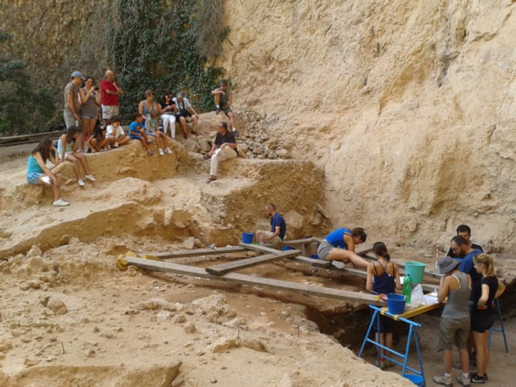 Excavación de El Salt