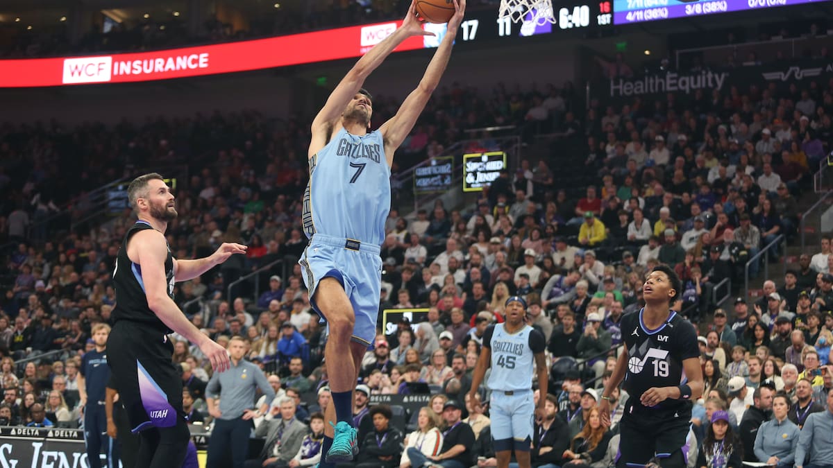 Santi Aldama sigue en modo estelar: el español repite su mejor registro anotador con 37 puntos