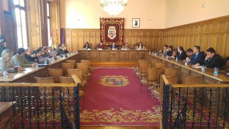 Mesa de Turismo reunida en el Ayuntamiento