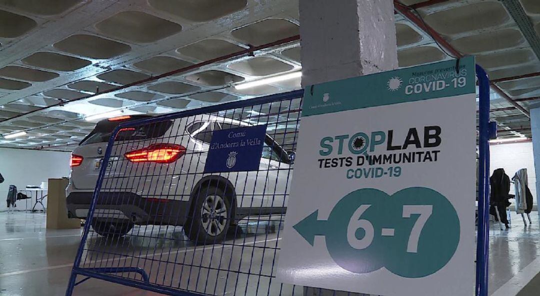 L'StopLab de l'aparcament del carrer Prat de la Creu. 