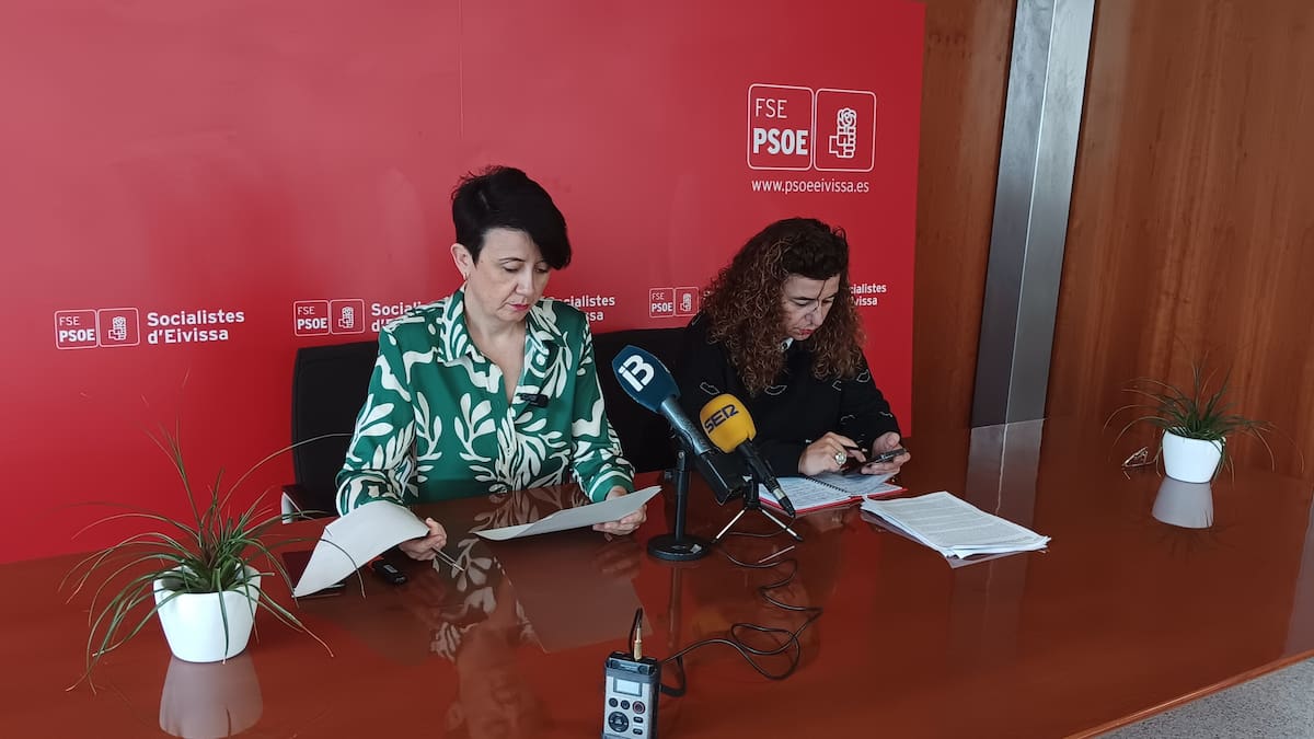 "Una bomba turística": el PSOE dice el Govern permite crear 33.000 plazas turísticas más en las Pitiusas