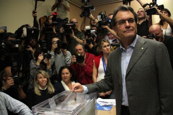 Vota el candidat de CiU i president de la Generalitat, Artur Mas