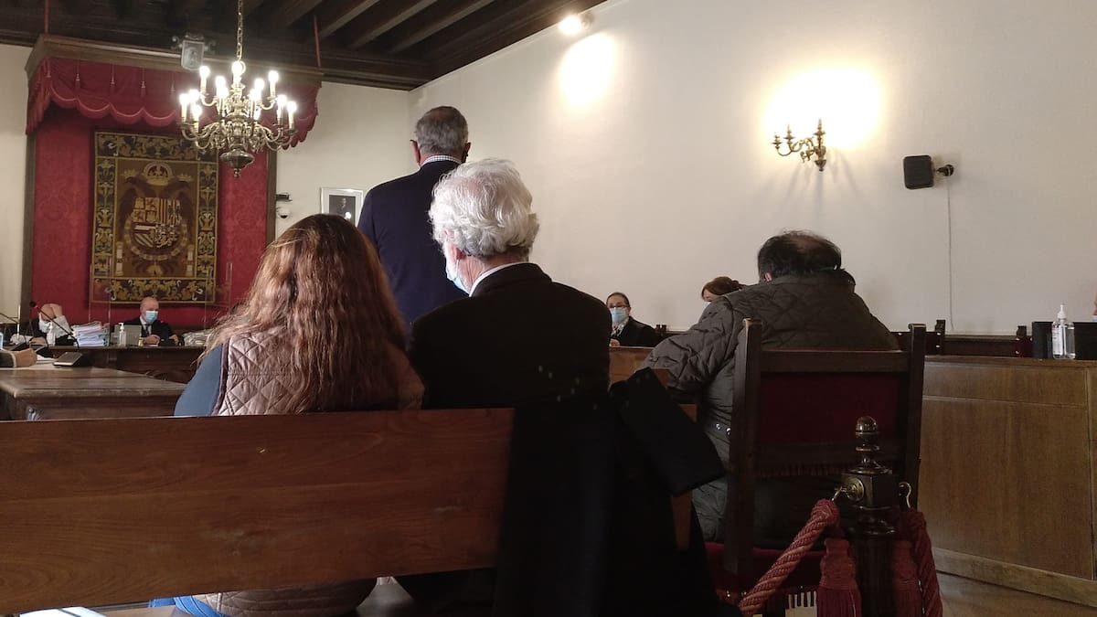 El ex alcalde de Peguerinos condenado a seis años de cárcel