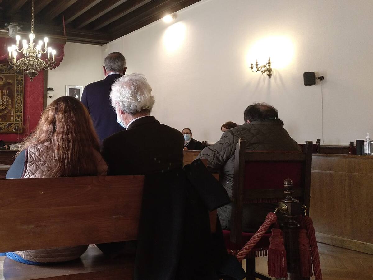 El ex alcalde de Peguerinos condenado a seis años de cárcel