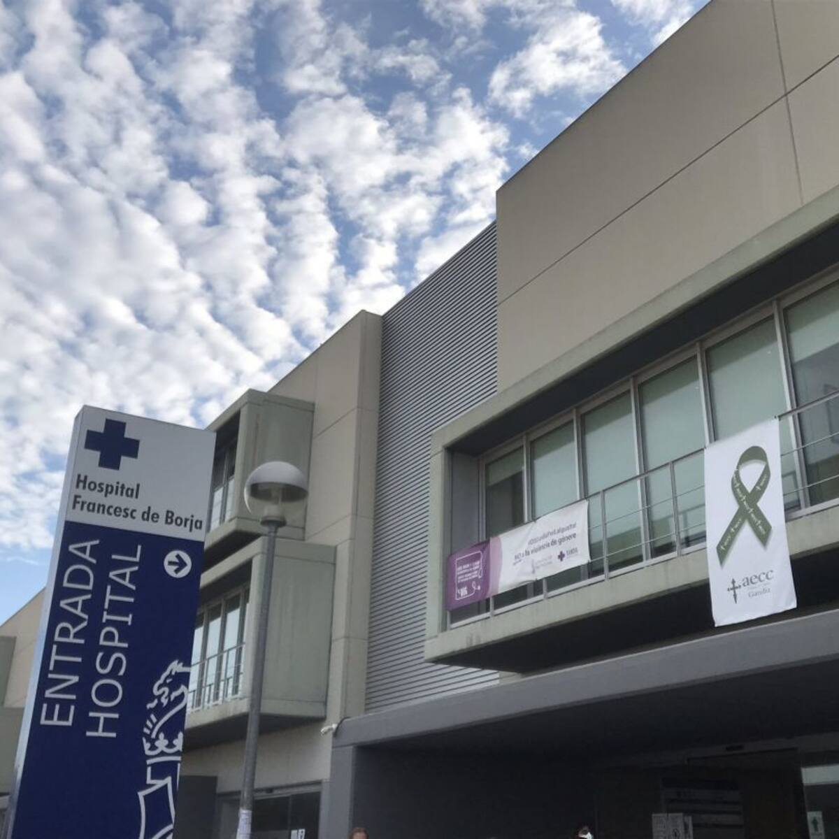 El hospital de Gandia registra 7 ingresos de personas afectadas por el coronavirus