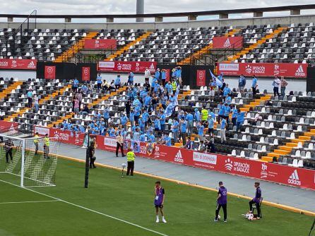 Aficionados de la UD en la grada