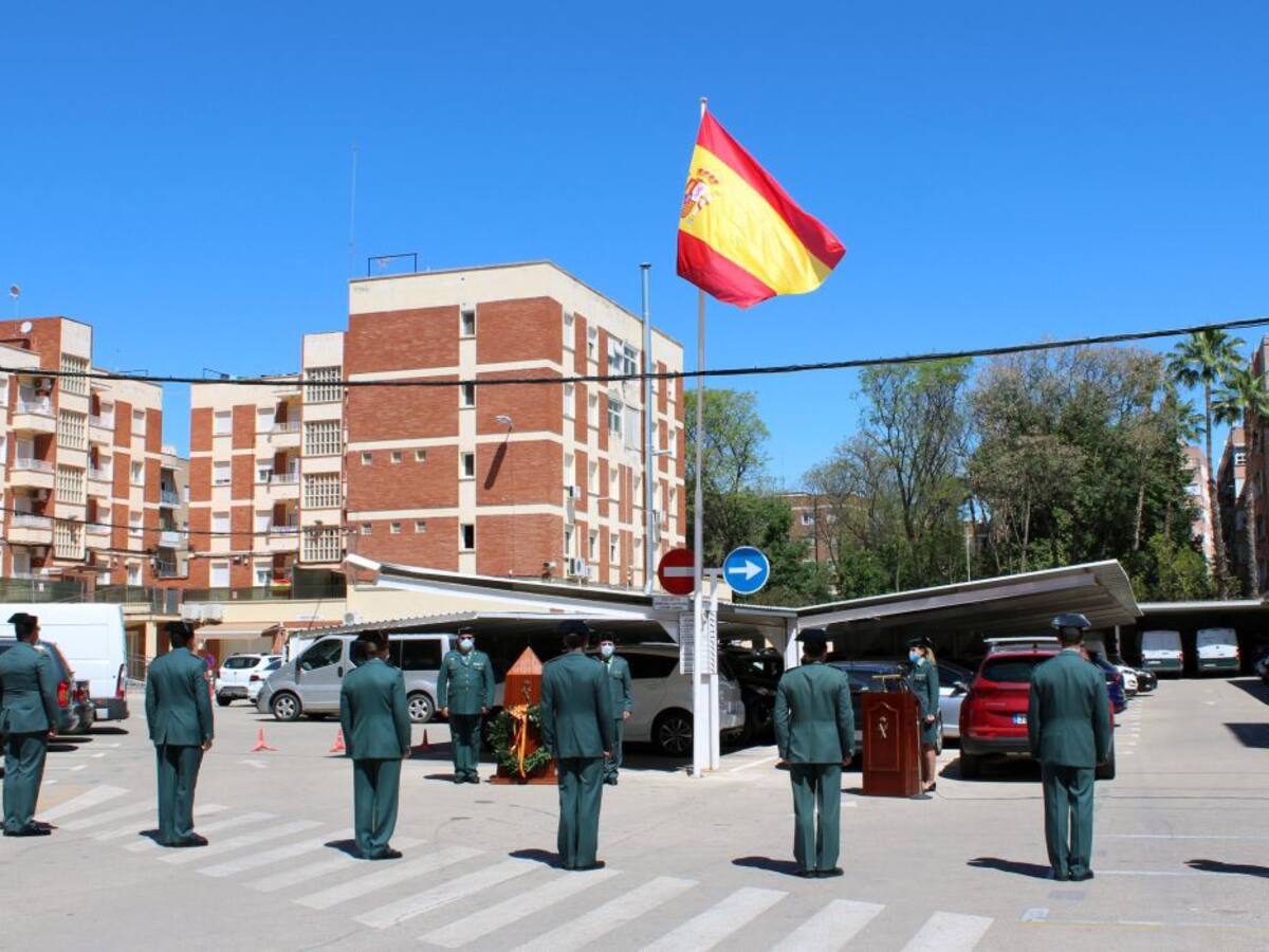 La Guardia Civil celebra un sencillo acto por su 176º aniversario por el coronavirus