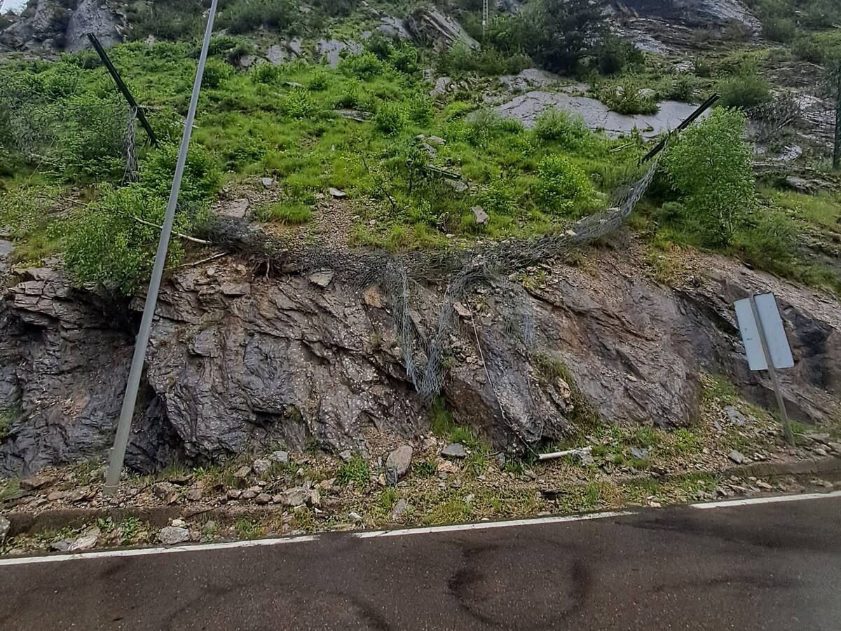 Tres años sin dar soluciones a la salida del túnel de Escarrilla