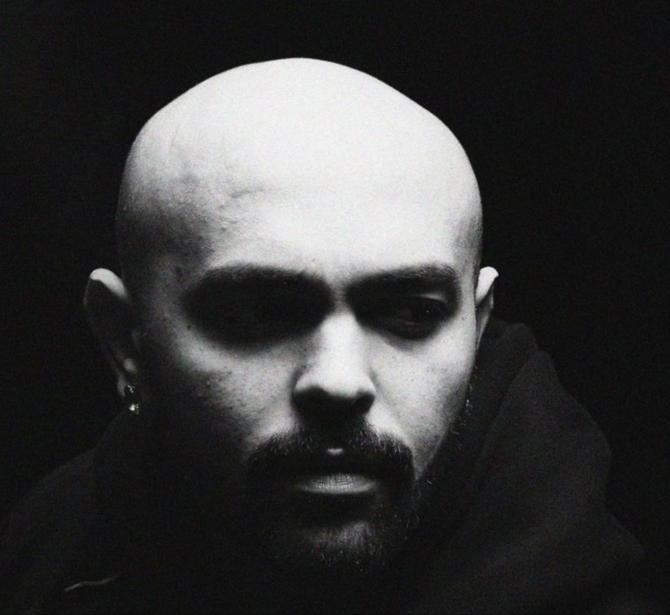 El cantante y poeta egipcio Abdullah Miniawy