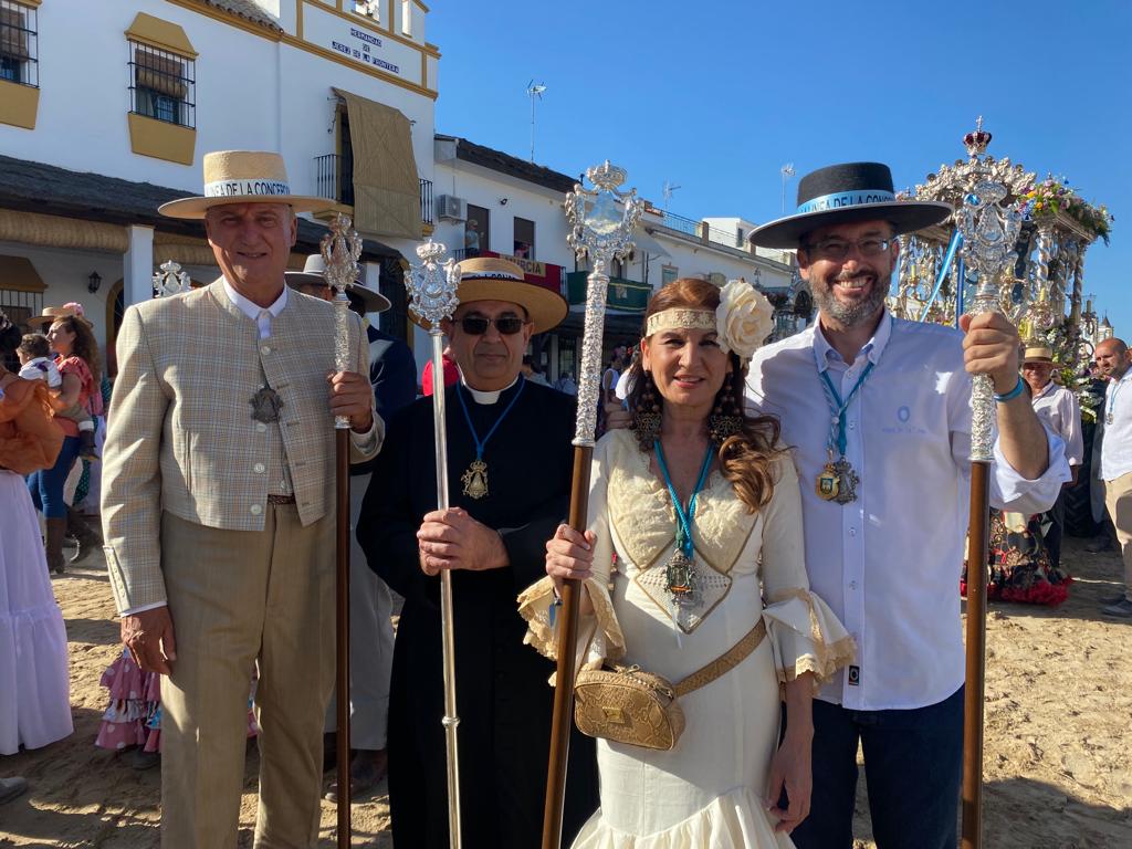 Presentación Hdad. Rocío La Línea.