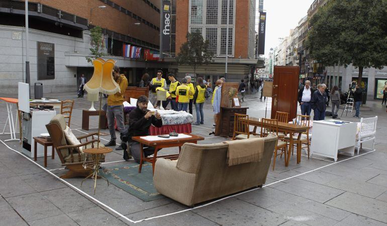 Acto de Amnistía Internacional en Madrid para denunciar la desprotección de las personas desahuciadas.