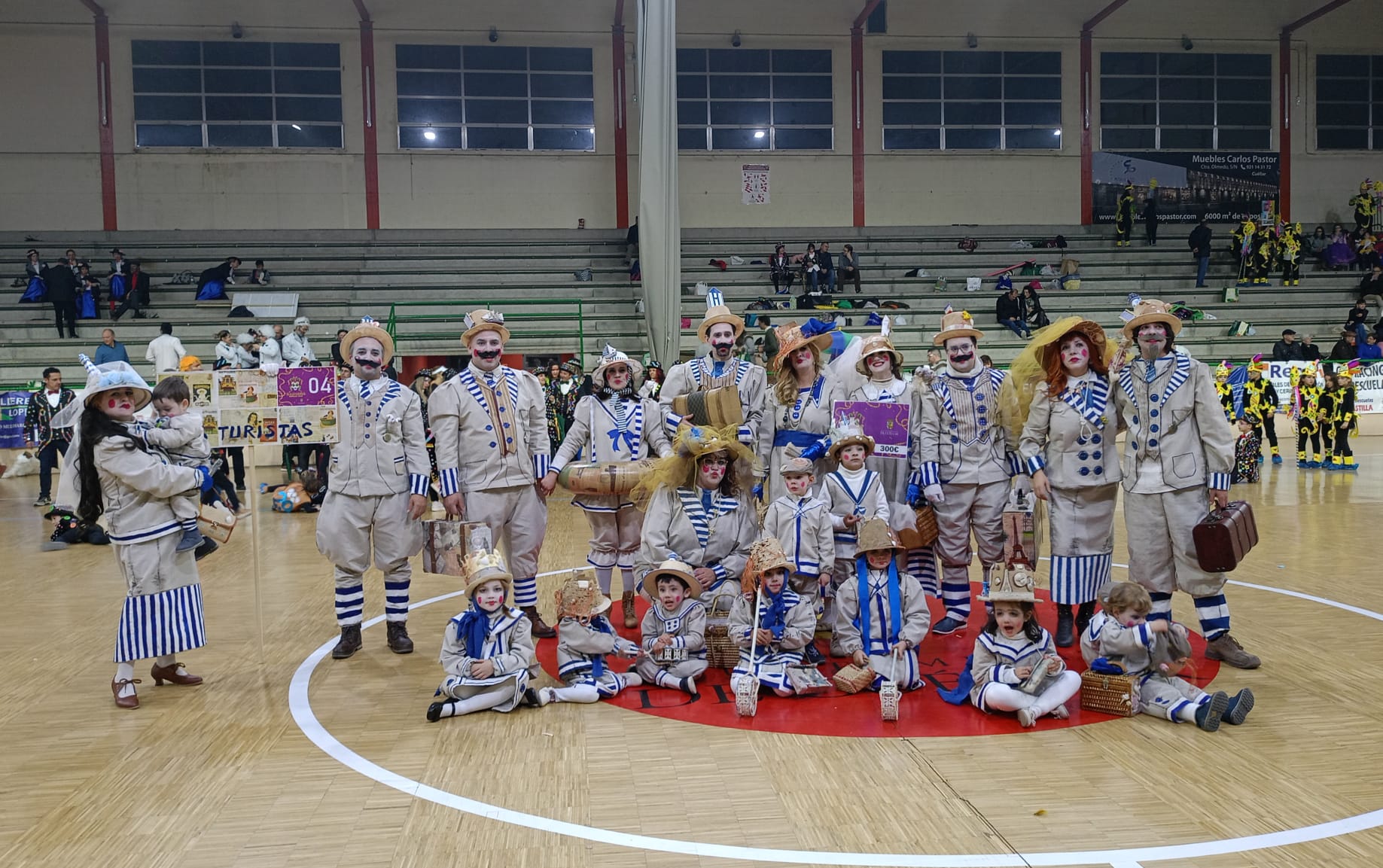 &#039;Los Turistas&#039; grupo ganador del concurso infantil de Carnaval 2024 en Cuéllar