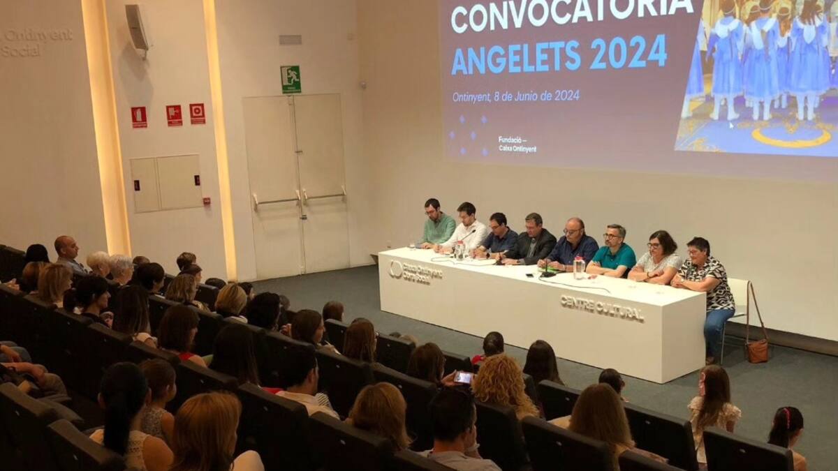 Entrevista a Javier Reig. 20 xiquets i xiquetes son els Angelets de la Purissima de 2024.