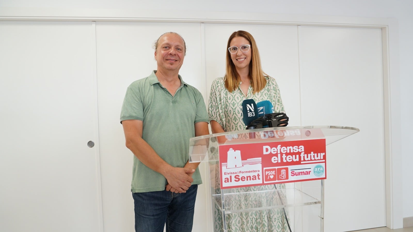 Ferrer y Massanet en la presentación de la candidatura