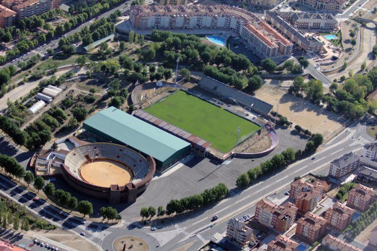 Vista aérea del Estadio Adolfo Suárez