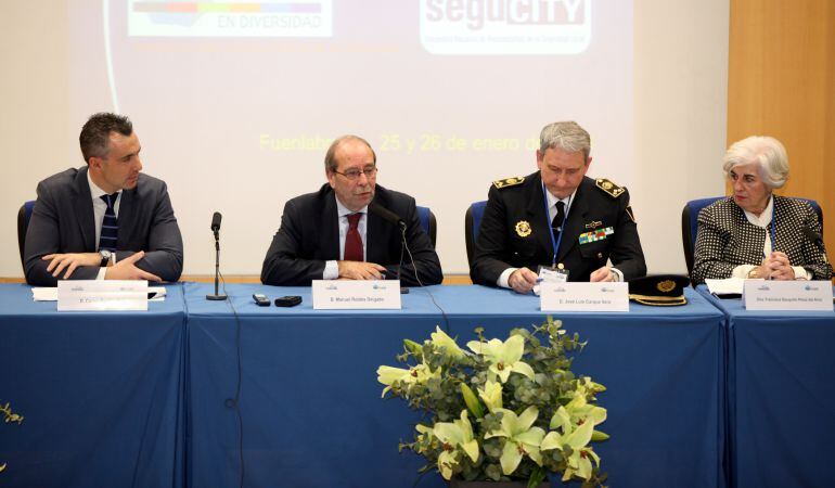 El campus universitario de Fuenlabrada acoge el Encuentro Nacional de Responsables de Seguridad Local.