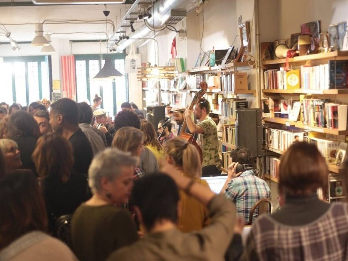 Los bares culturales denuncian una persecución por parte del Ayuntamiento de València