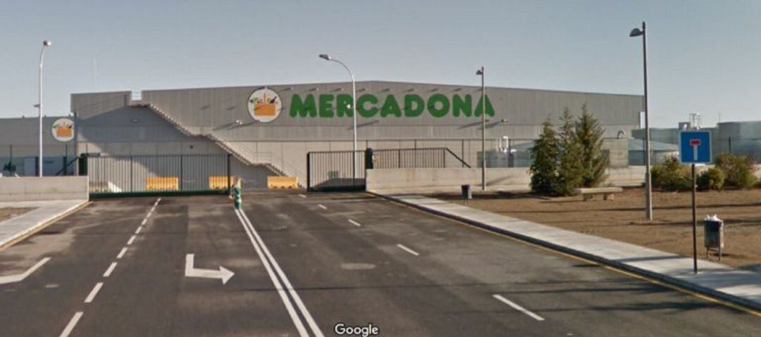 Centro logístico de Mercadona en Guadix