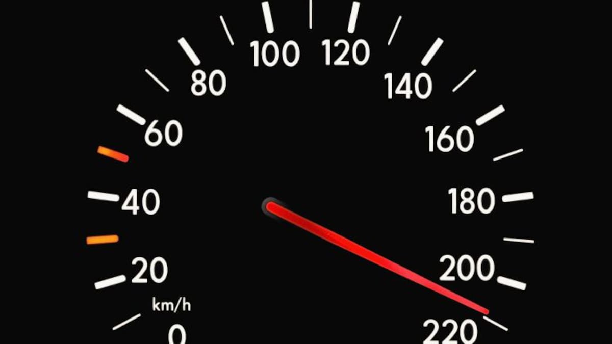 Acusado de conducción temeraria tras circular a 200km/h por el centro del casco urbano de Ponferrada