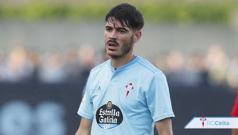 Jozabez Sánchez  fue uno de los titulares del Celta en el partido ante el Southampton