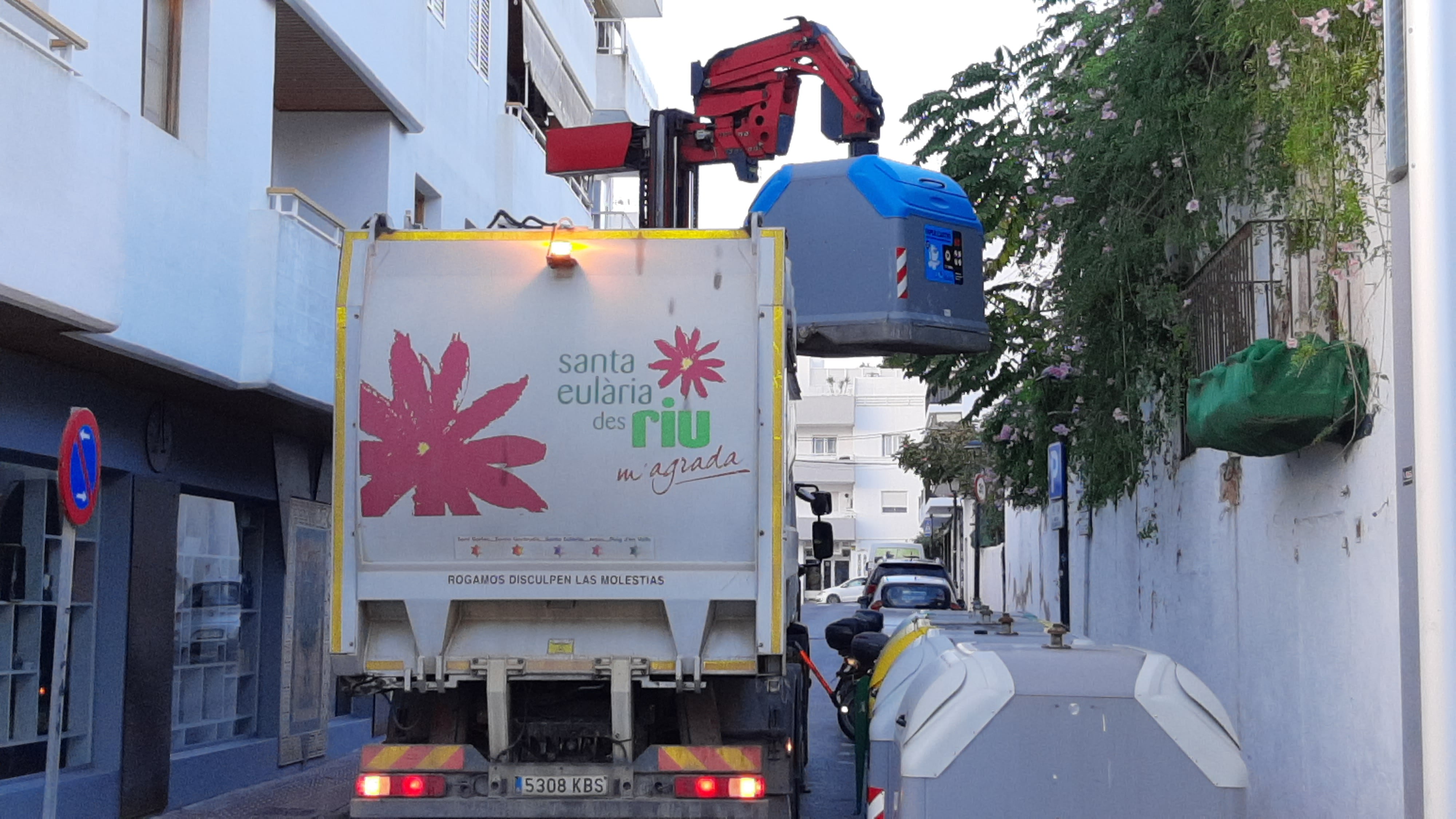 Camión basura de Santa Eulària