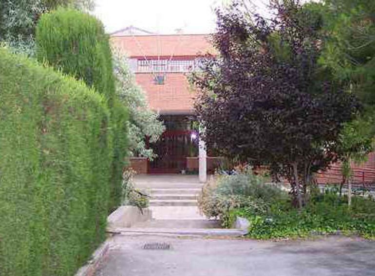 Miguel Hernández, Elda