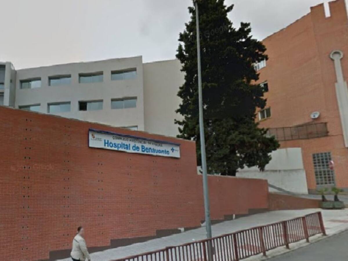 IU exige la reapertura del servicio de urología en Benavente