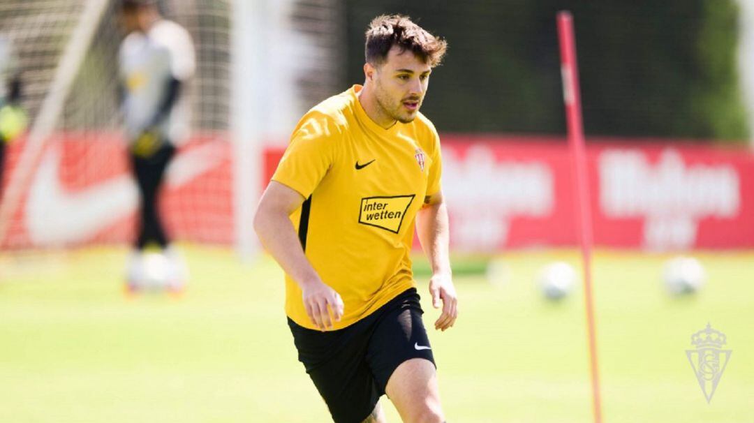 Álvaro traver durante un entrenamiento.