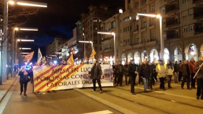 Sigue la huelga del transporte urbano. El lunes la empresa se pronunciará sobre la nueva propuesta.