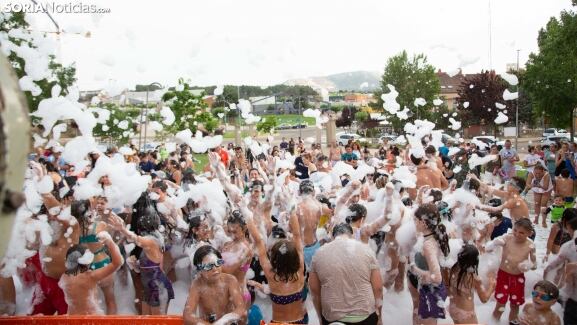 Fiesta de la espuma en las celebraciones de años anteriores.