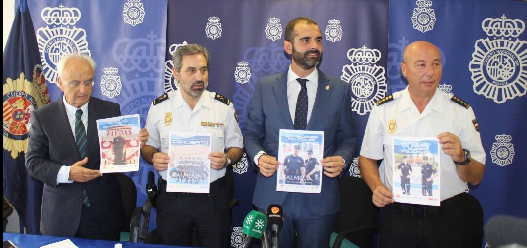 Presentación de los actos patronales de la Policía Nacional, este año con sede estatal en Almería.