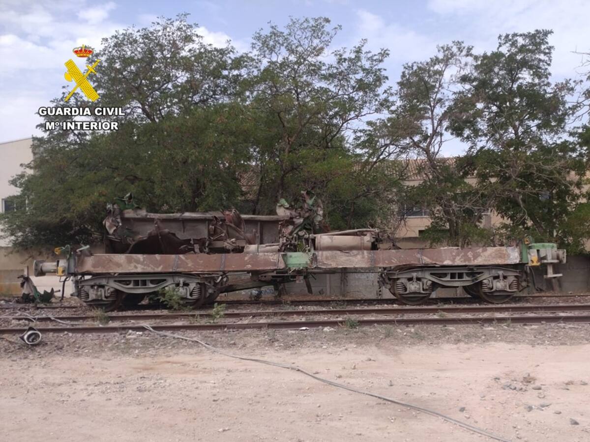 La Guardia Civil desarticula una banda por robar once toneladas de chatarra en Villena