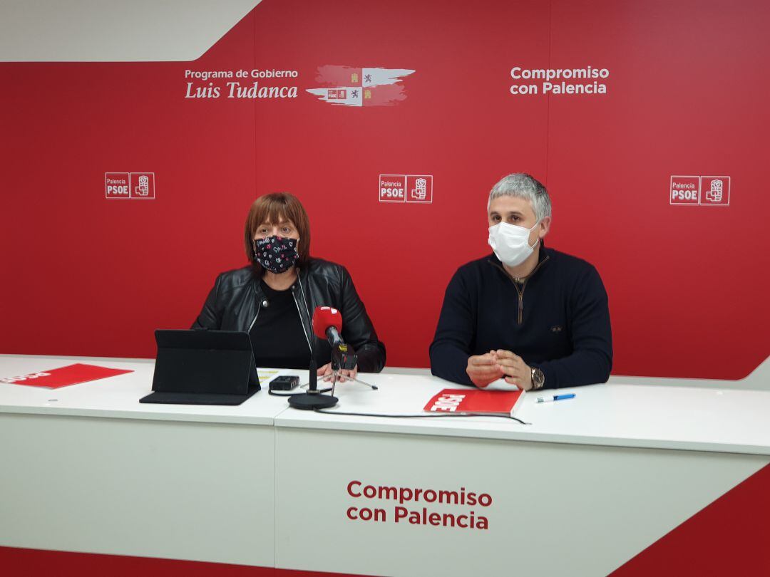 Consolación Pablos y Rubén Illera, procuradores socialistas por Palencia en las Cortes de Castilla y León