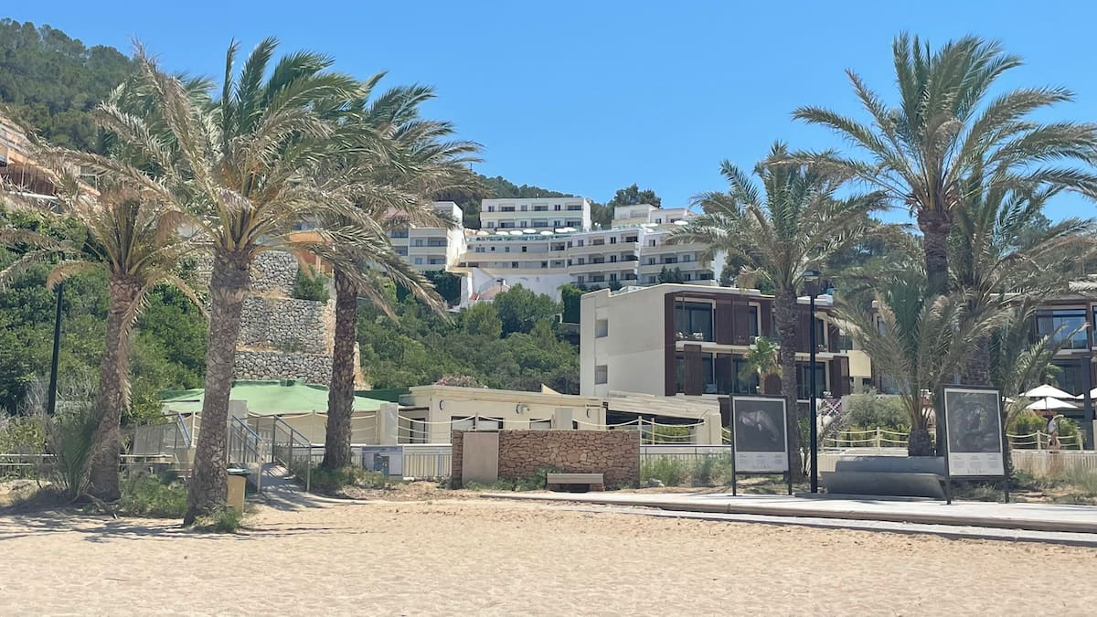 Las Pitiusas superan las 400.000 pernoctaciones en apartamentos turísticos en septiembre, por encima de las cifras de 2022