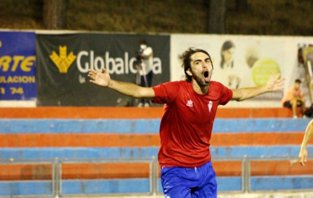 Gol de Álex Fernández en pretemporada