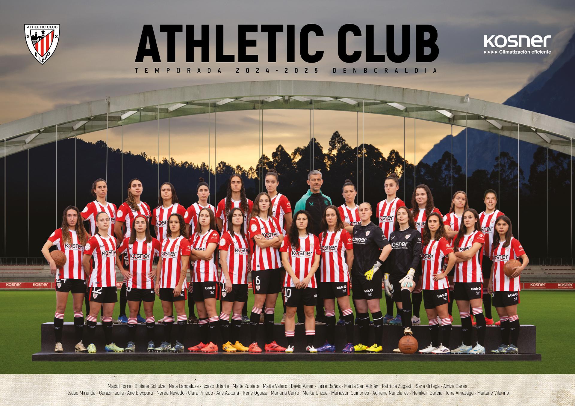 El Athletic Club femenino bajo el arco de San Mamés en Lezama