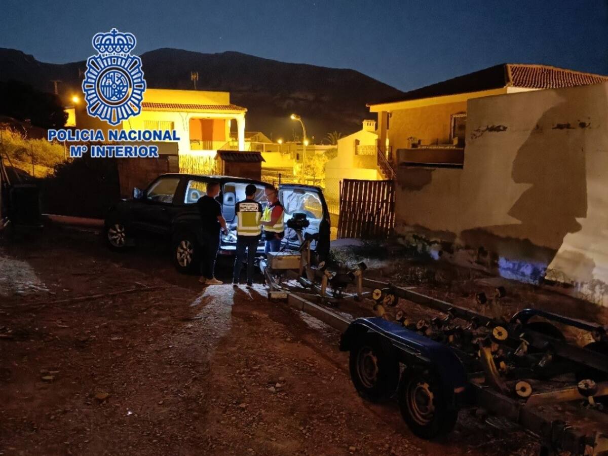 Detenidos cuatro hombres en Cartagena por trasladar presuntamente en una zodiac a inmigrantes irregulares