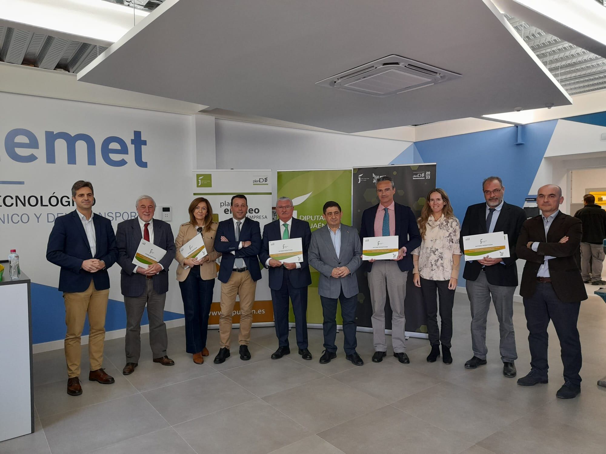 Entrega de ayudas a centros tecnológicos de la provincia de Jaén