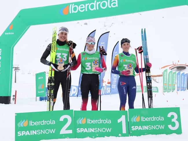 Angela Cajal tercera en los esprints