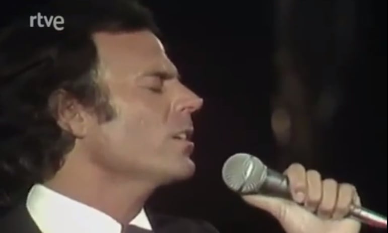 Julio Iglesias en &#039;Esta noche fiesta&#039;