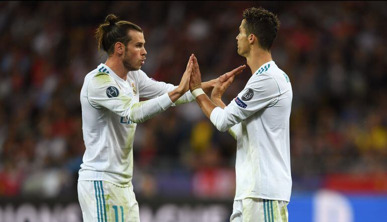 Bale y Cristiano durante la final de Kiev. 