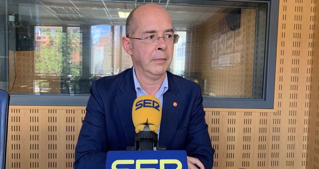 Martín Fernández, candidato de Ciudadanos a la alcaldía de Valladolid, durante la entrevista