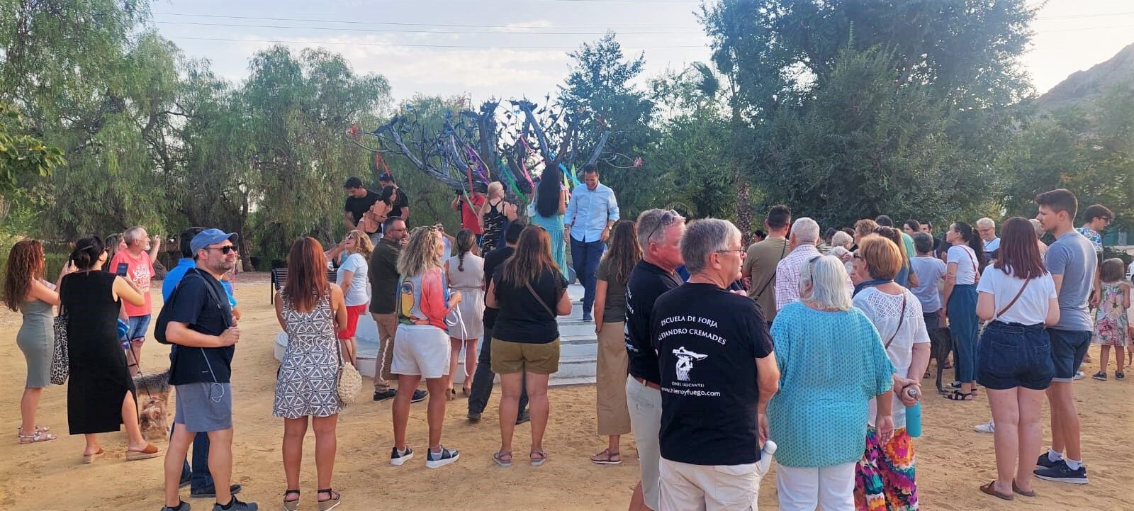 Inauguración Árbol Memorial en Elda