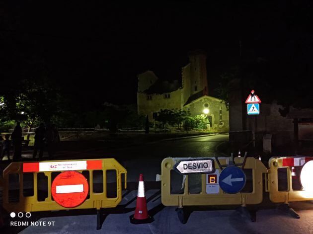 Se ha cortado la carretera que pasa por el centro de La Colonia de Santa Eulalia