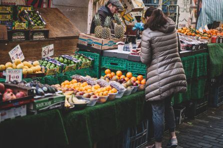 El gasto en alimentación y bebidas no alcohólicas alcanzó los 4.659 euros anuales