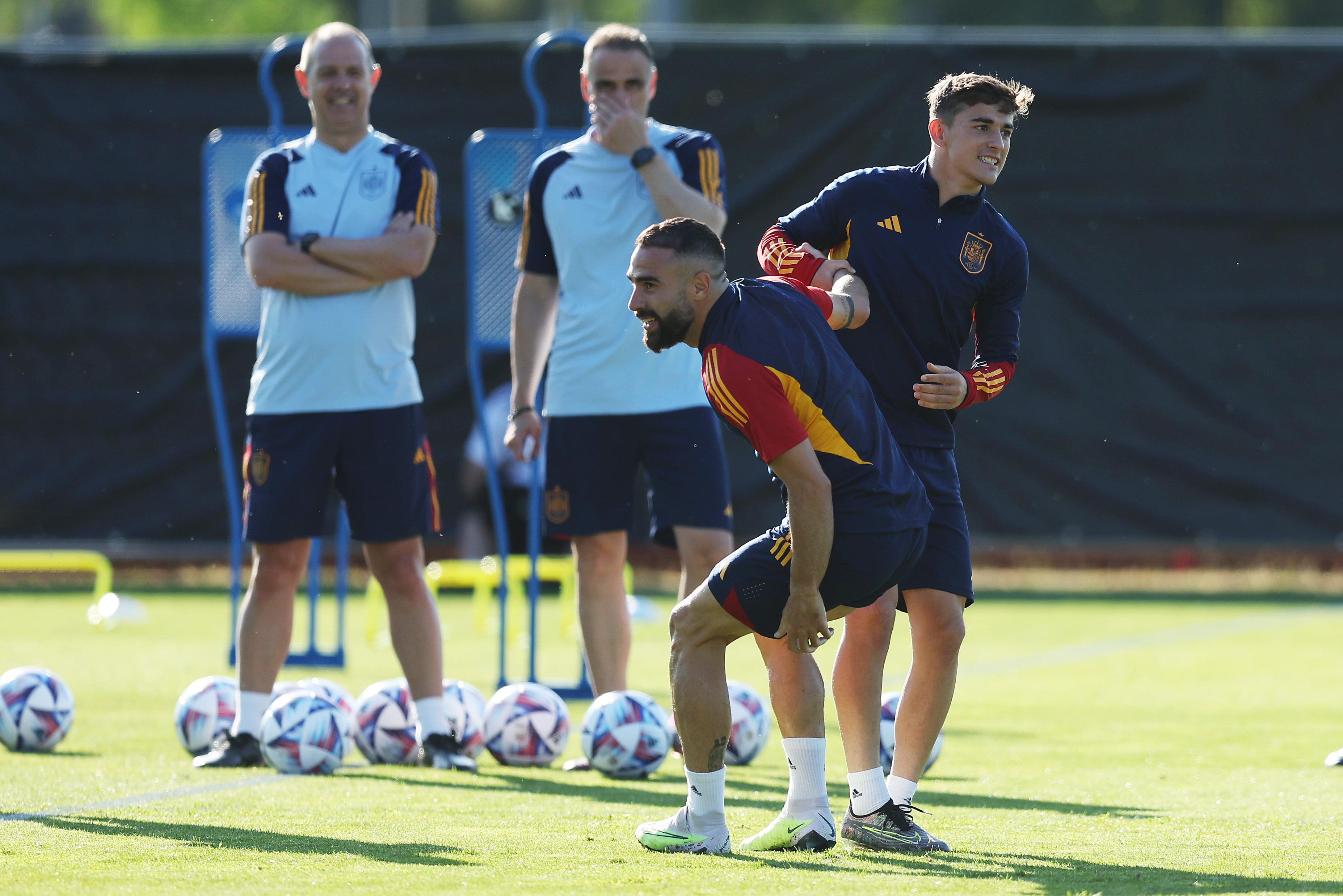 Gavi y Carvajal, con la Selección