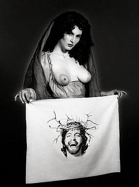 Una de las fotografías de José Antonio Montoya en la que aparece su particular 'La Verónica'. (Foto: www.jam-montoya.es)