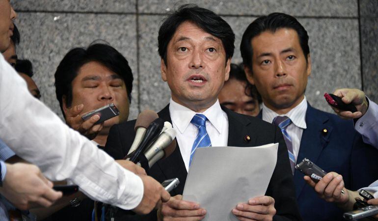 El ministro japonés de Defensa, Itsunori Onodera, pide a la ONU junto con EE.UU., Corea del Sur y Japón, una reunión urgente del Consejo de Seguridad.