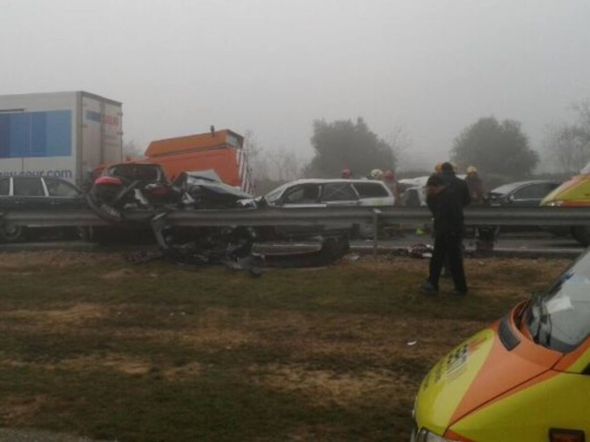 Un mort i 11 ferits greus i crítics en l'accident a l'AP-2 a Castelldans